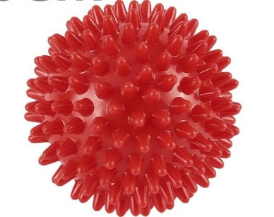 Small but seriously effective. This spiky massage ball helps target tight muscles, ease tension and support faster recovery, so you can move better, feel looser and stay ready for your next workout.