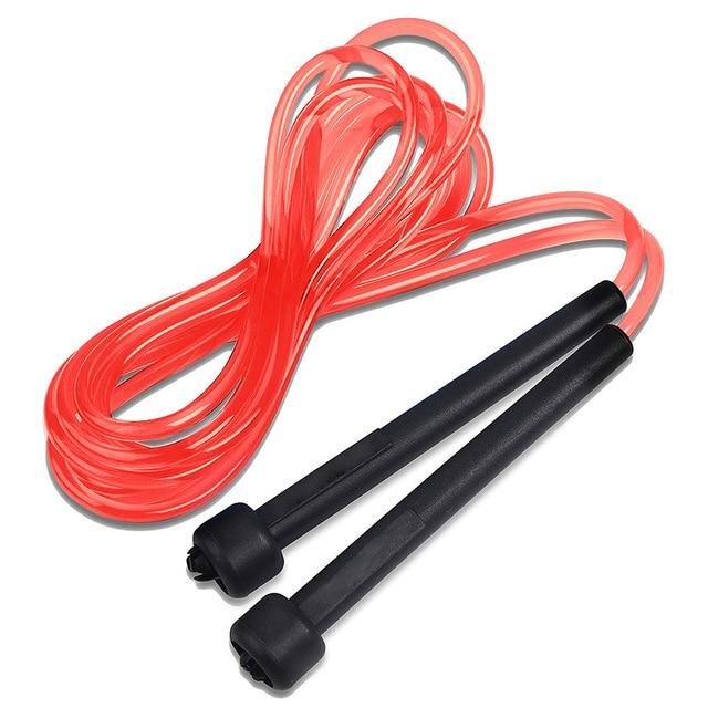 Small, simple and seriously effective. This skipping rope helps you boost cardio, burn calories and improve coordination wherever you train.
