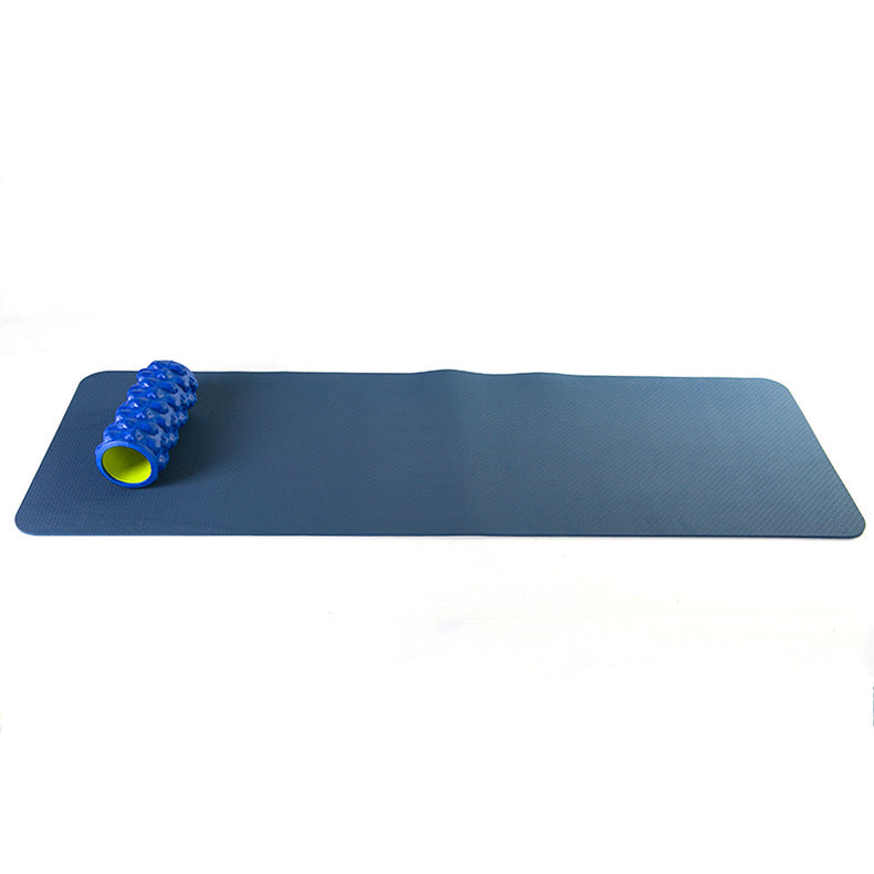 One mat, endless ways to move. Perfect for yoga, stretching, core work and home workouts, this versatile mat gives you the comfort, support and stability you need to train with confidence. (sold by itself, display products not included)