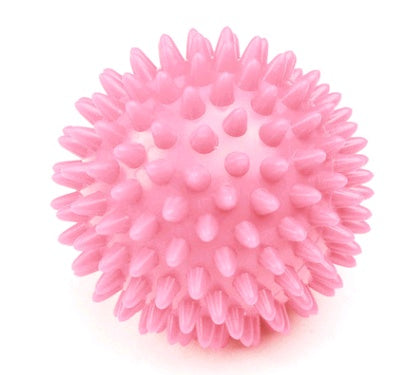 Small but seriously effective. This spiky massage ball helps target tight muscles, ease tension and support faster recovery, so you can move better, feel looser and stay ready for your next workout.
