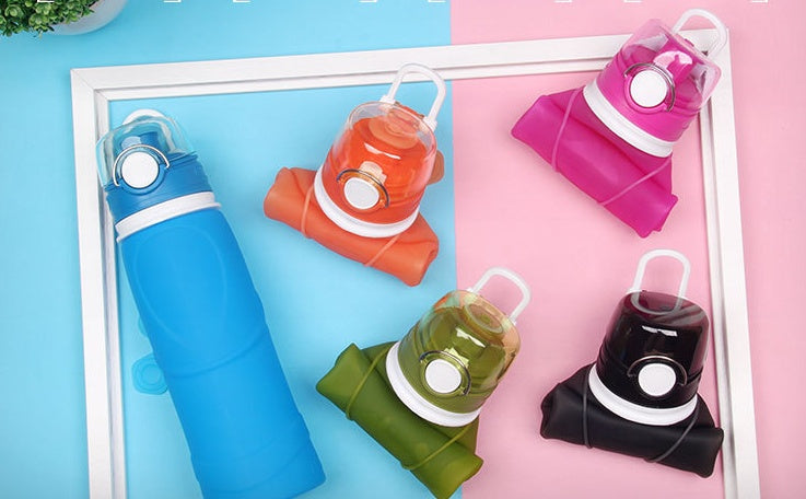 Stay hydrated without the bulk. This foldable silicone water bottle is lightweight, reusable and easy to carry, making it perfect for the gym, travel, workouts and life on the go.